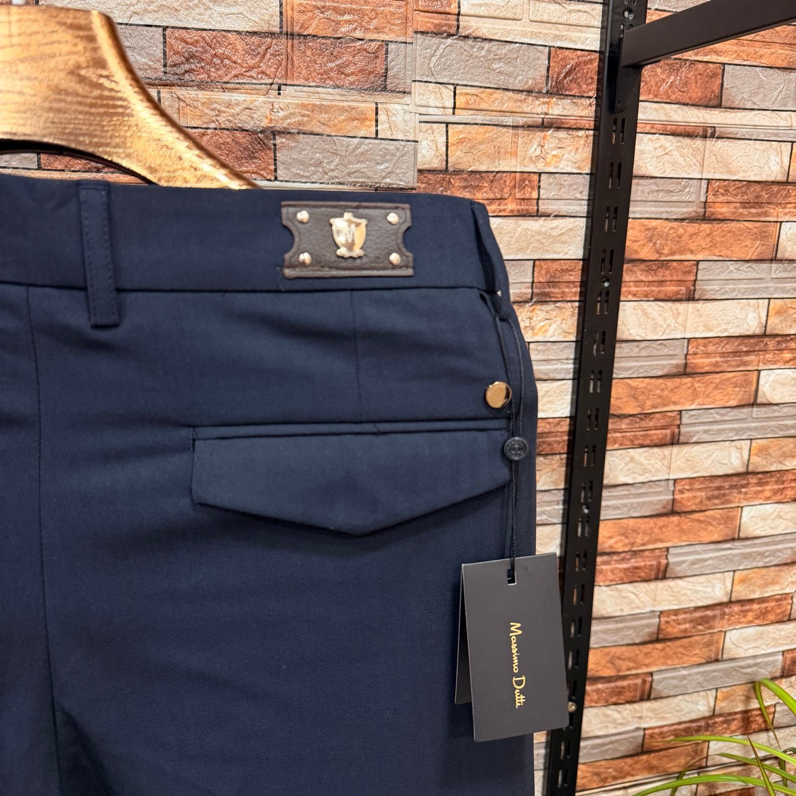 MASSIMO DUTTI Pants - Image 3