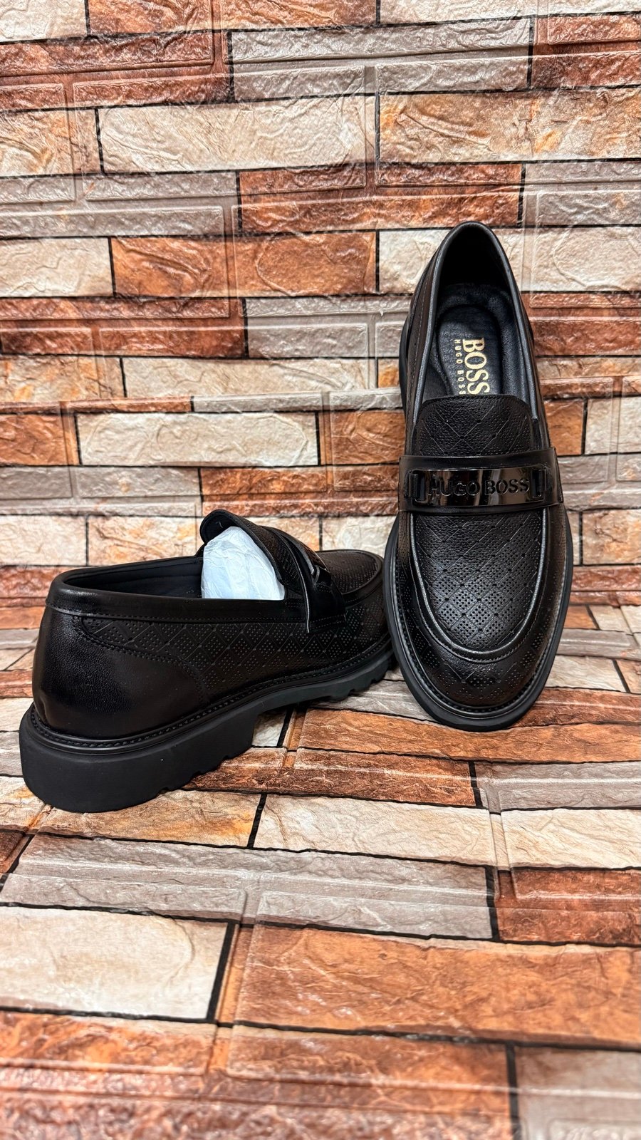 HUGO BOSS Sneakers - Image 2