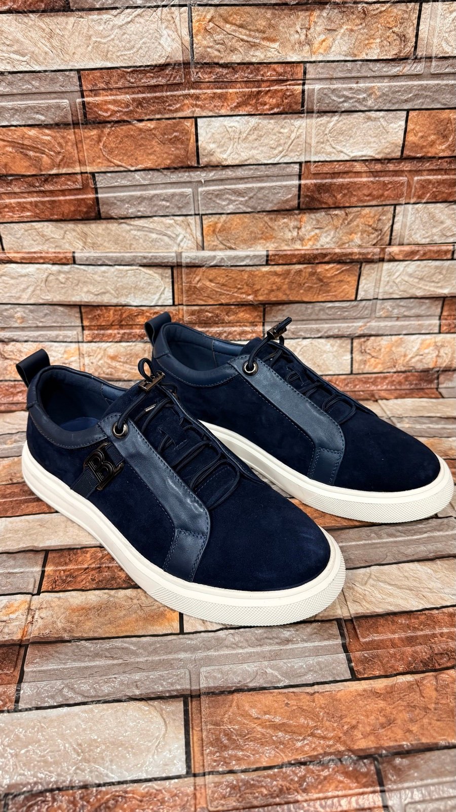BOSS Sneakers - Image 3