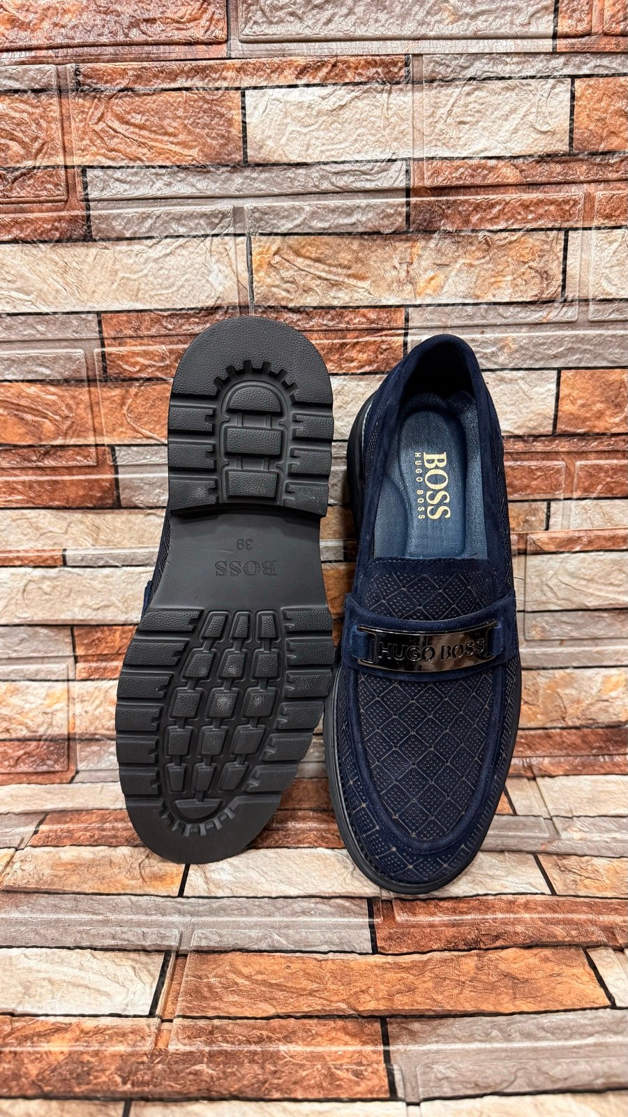 HUGO BOSS Sneakers - Image 3